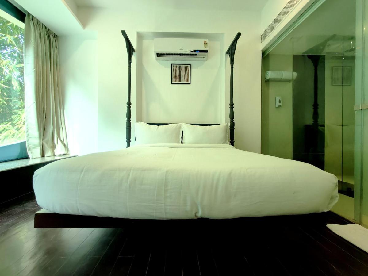 The Sky Imperial Hotel Yahvi Vadodara Exterior photo