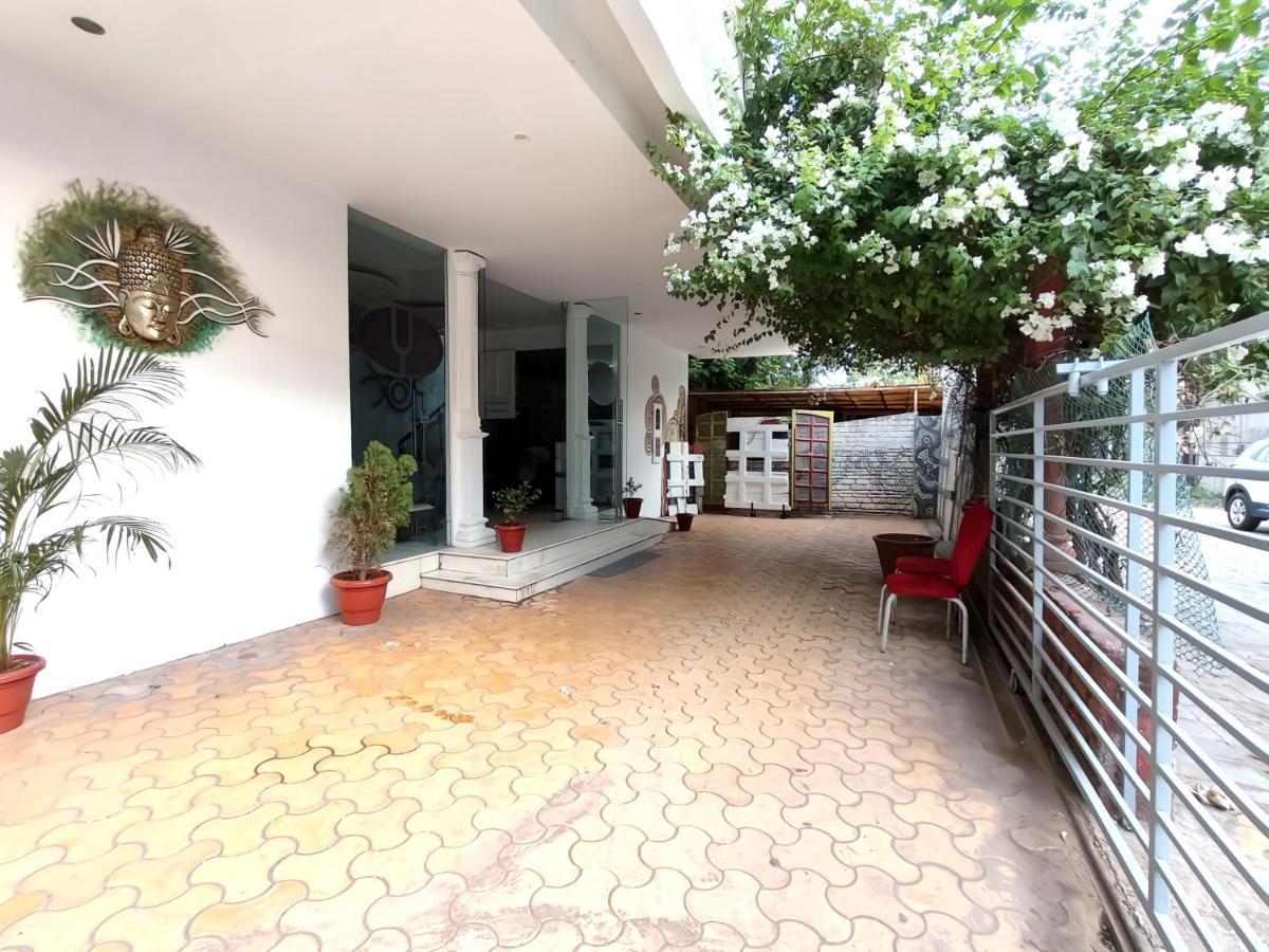 The Sky Imperial Hotel Yahvi Vadodara Exterior photo